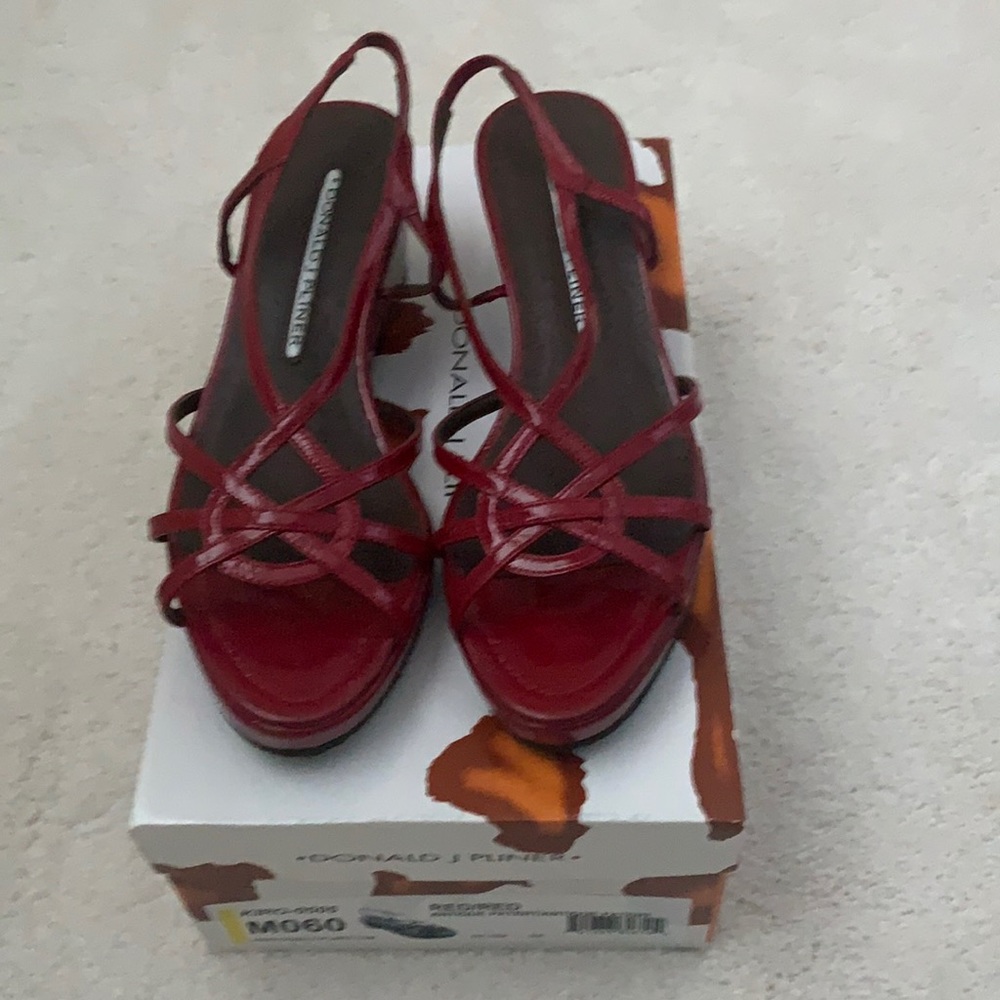 Women's Donald Pliner Sandals